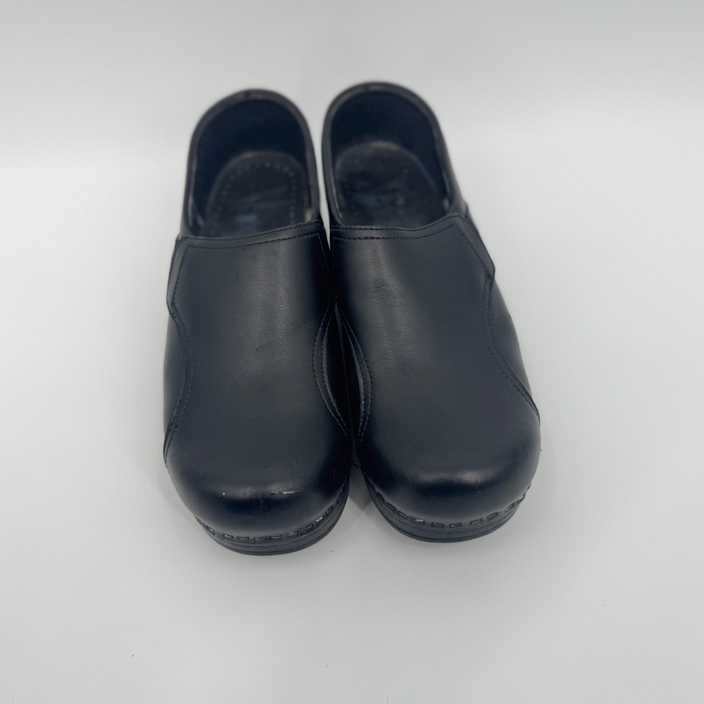 Dansko 37 Black Leather Clogs Nurse Occupation Comfort Shoes US 6.5-7 - Picture 2 of 12